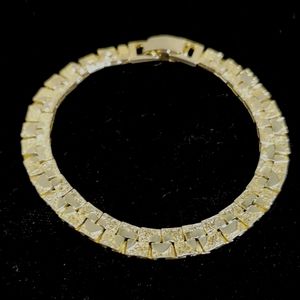 VINTAGE SARAH COVENTRY BRACELET